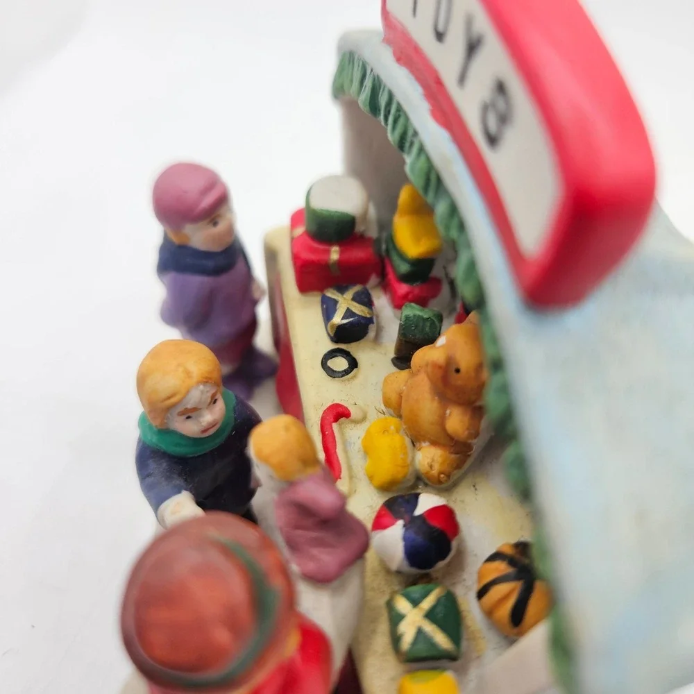 Vintage Lemax 1993 Christmas Village Toy Shop Toys Market Stand Figurine Decor